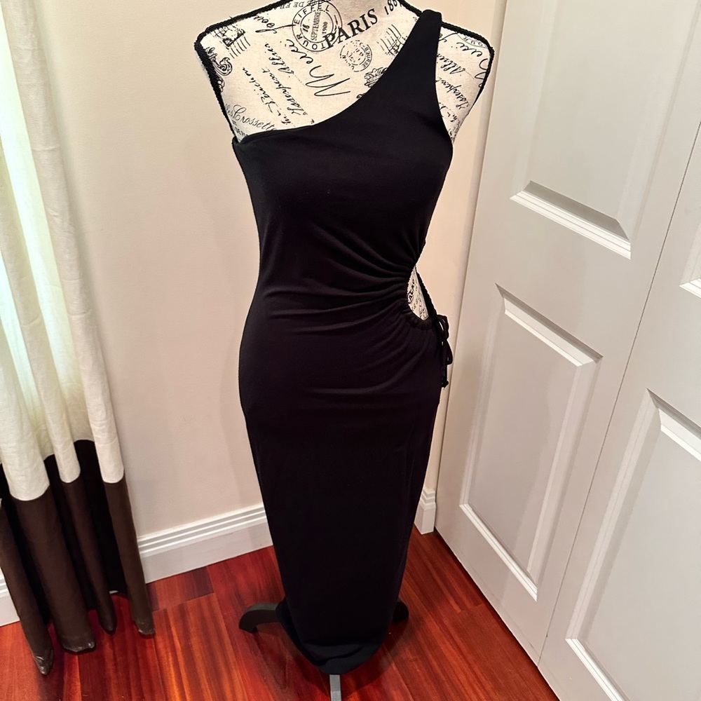 Black BodyCon One Shoulder Cutout Dress.